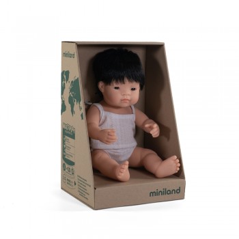 ΚΟΥΚΛΑ ASIAN BOY 38CM ΜΕ ΕΣΩΡΟΥΧΑ