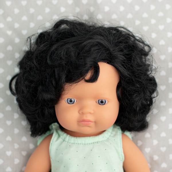 ΚΟΥΚΛΑ CAUCASIAN GIRL CURLY BLACK HAIR 38 CM