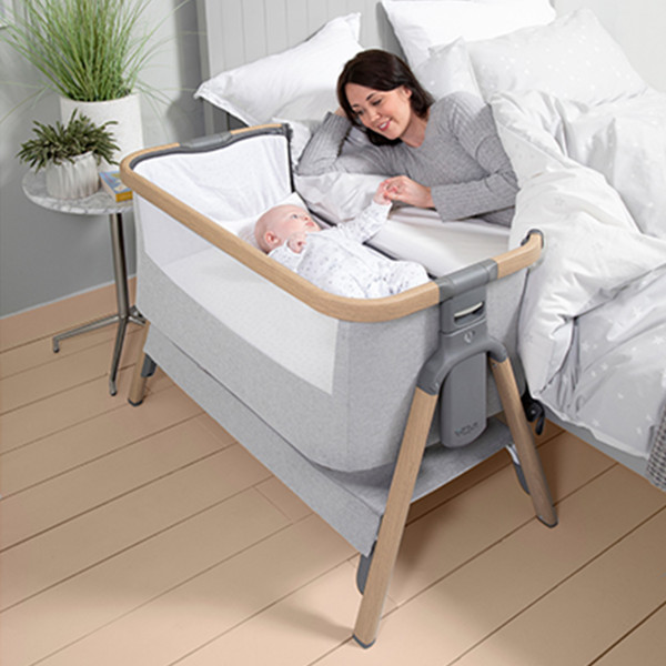 TUTTI BAMBINI COZEE BEDSIDE CRIB SILVER